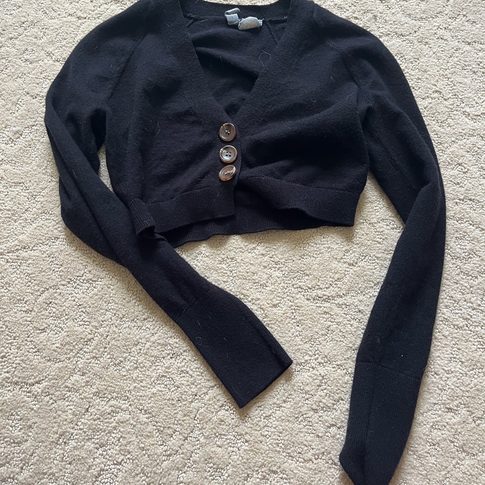 Cropped Sweater Top